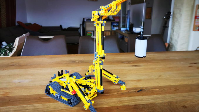 Lego Technic Spinnenkran - 42097 B - Modell